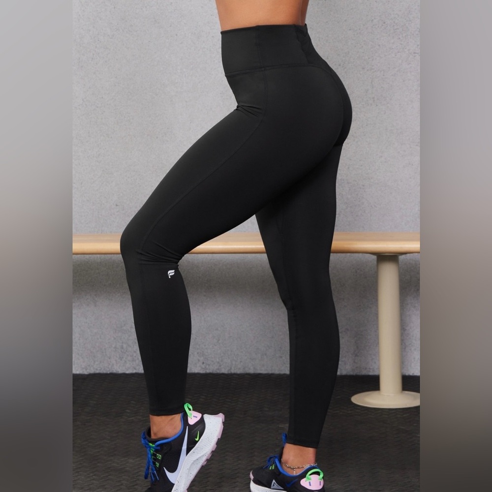 Fabletics Motion 365 Leggings